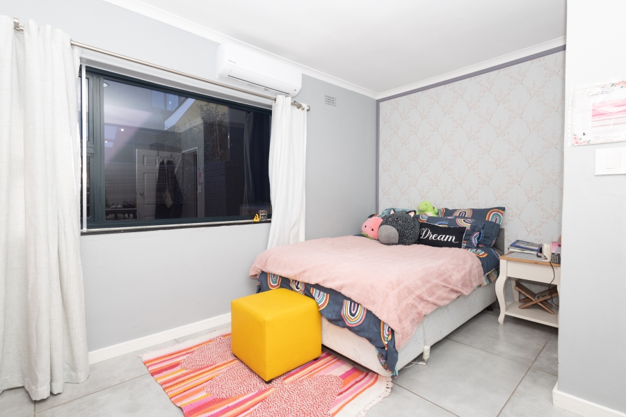 4 Bedroom Property for Sale in Loevenstein Western Cape